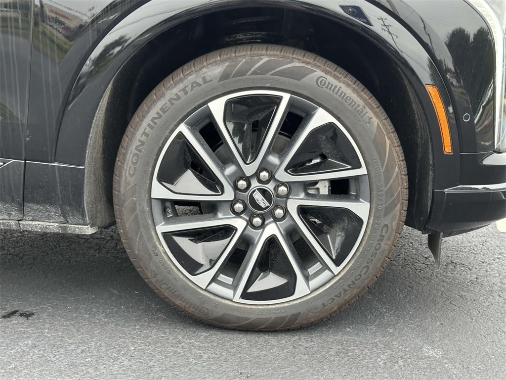 2025 Cadillac OPTIQ Sport Image 7 of 25