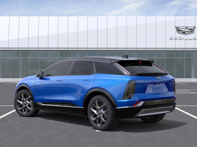 2025 Cadillac OPTIQ Luxury Image 8 of 24