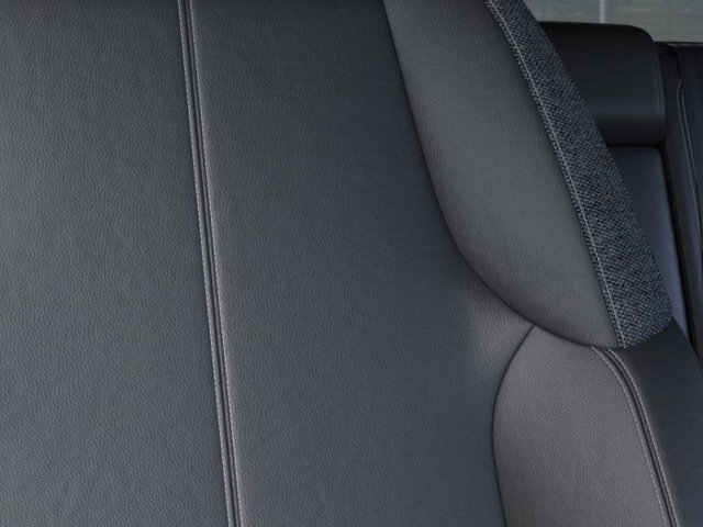 2025 Cadillac OPTIQ Luxury Image 13 of 24