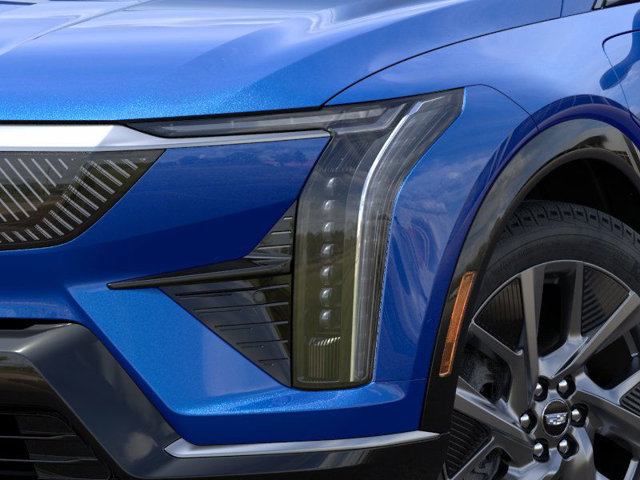 2025 Cadillac OPTIQ Luxury Image 22 of 24