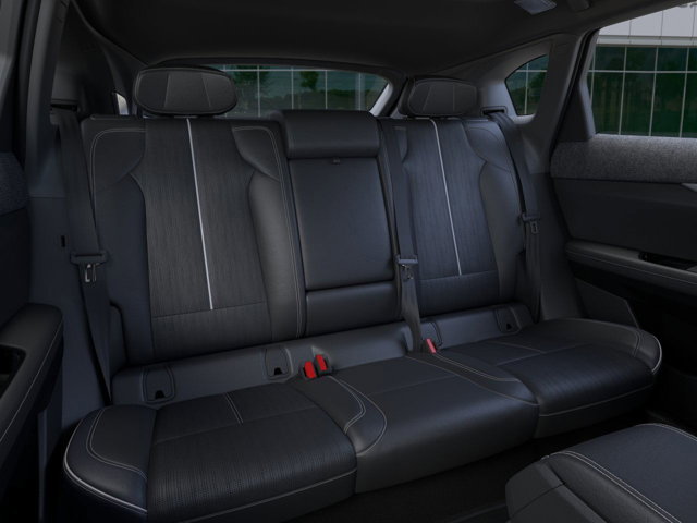 Vehicle image 17 of 24