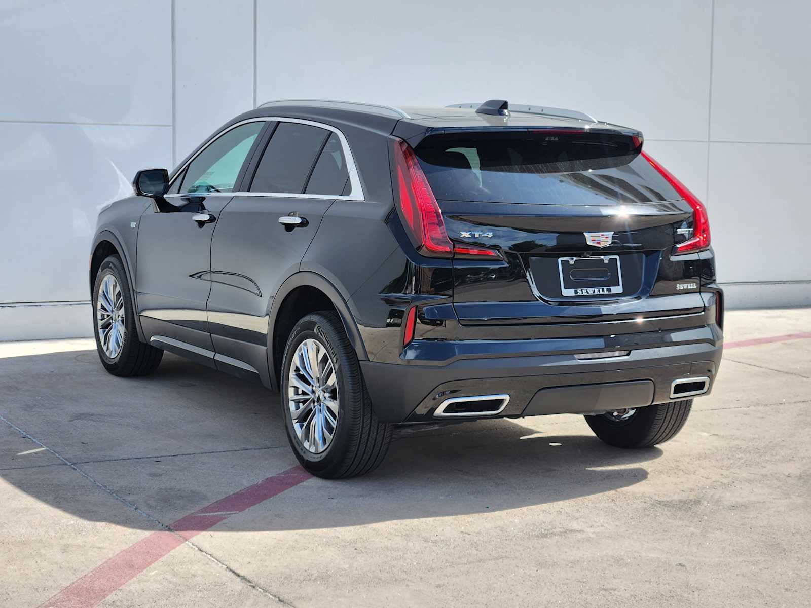 Vehicle image 4 of 23