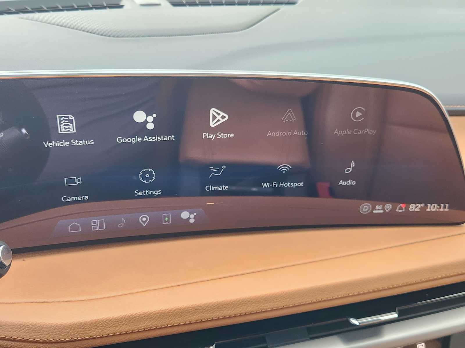 Vehicle image 14 of 23