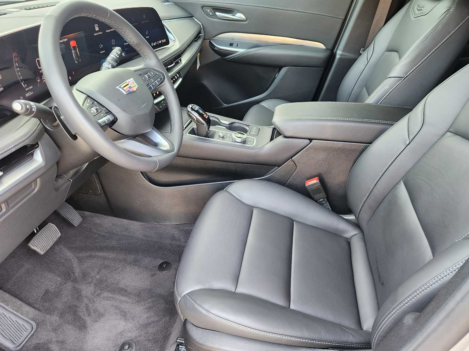 Vehicle image 18 of 23