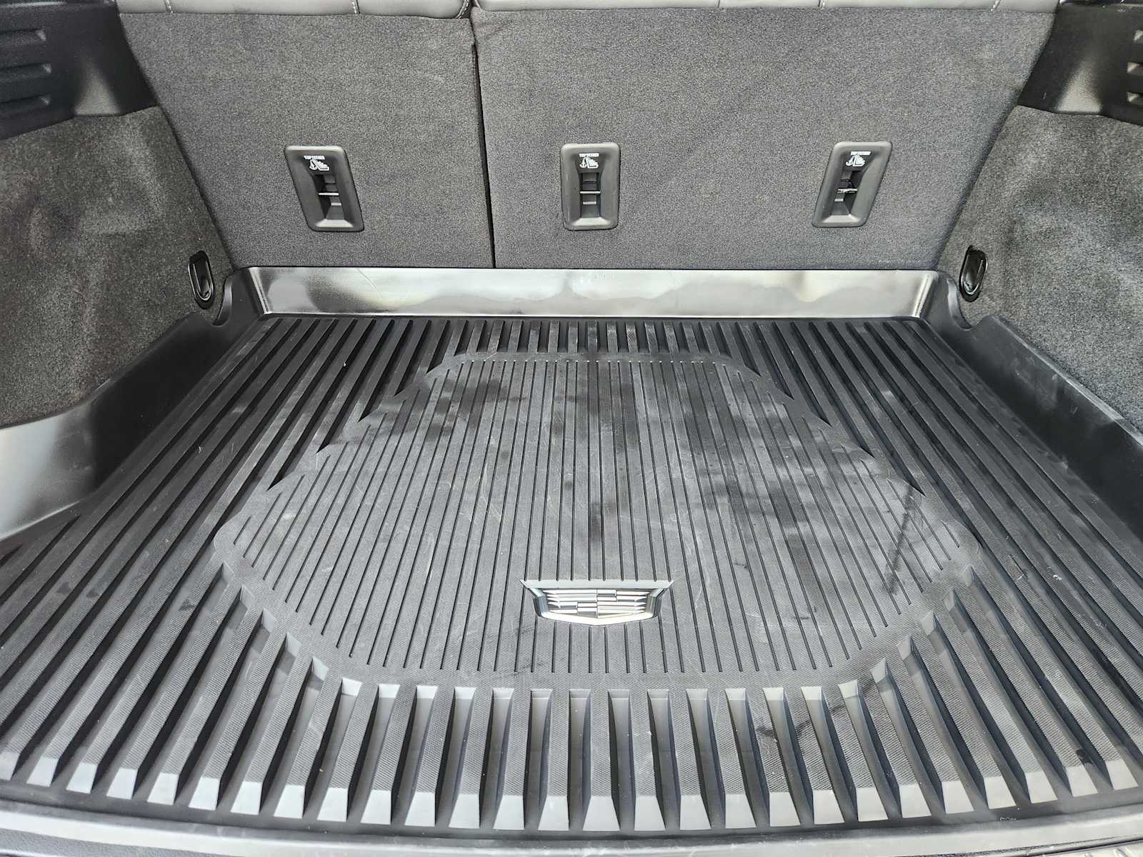 Vehicle image 8 of 23