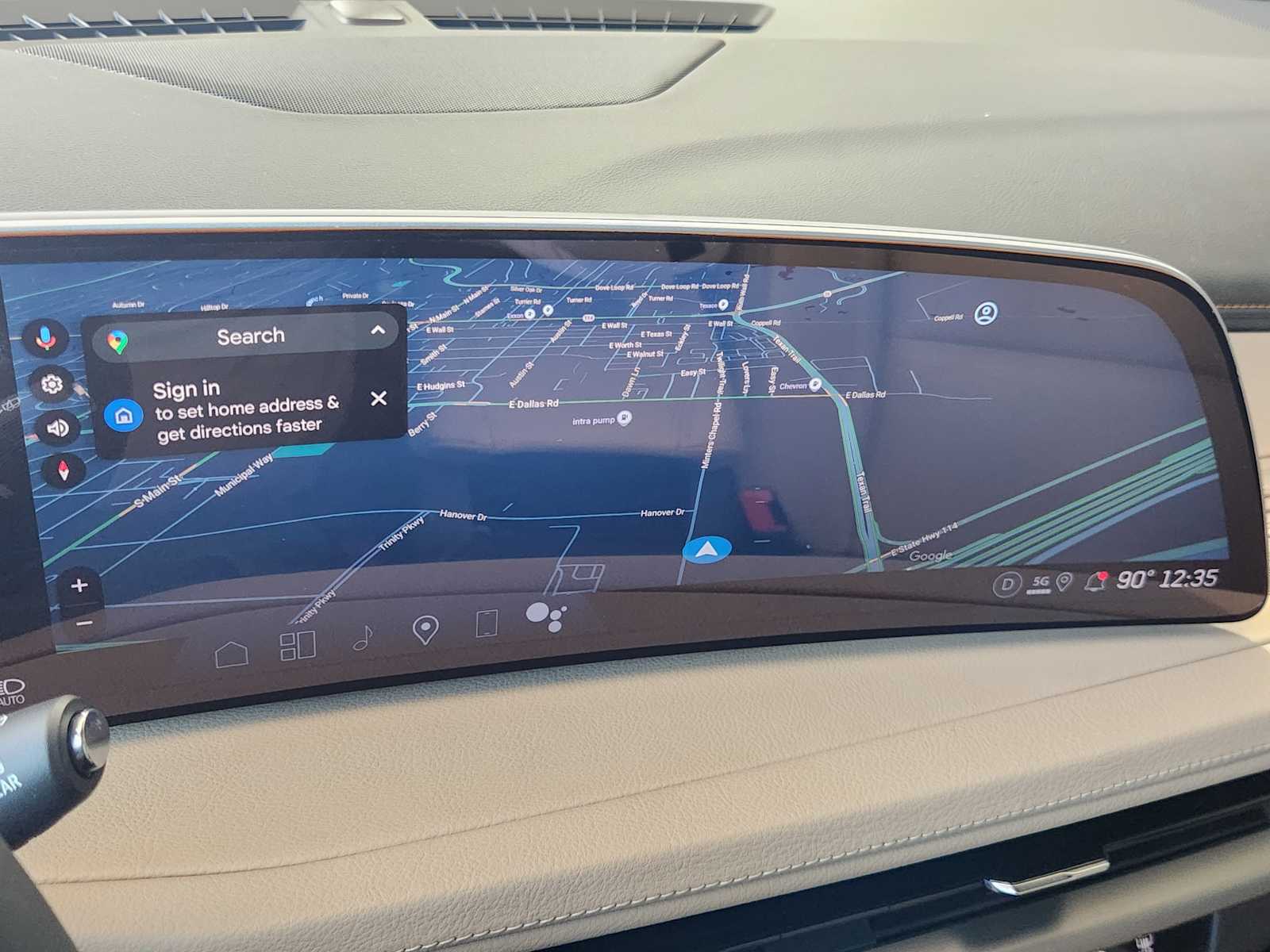 Vehicle image 12 of 22