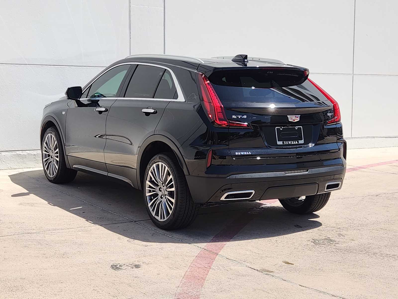 Vehicle image 4 of 23