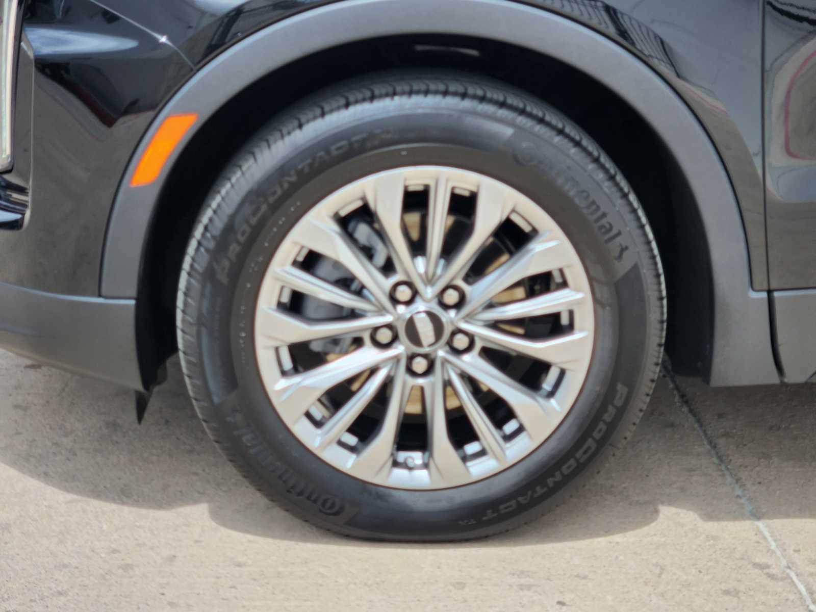 Vehicle image 6 of 22