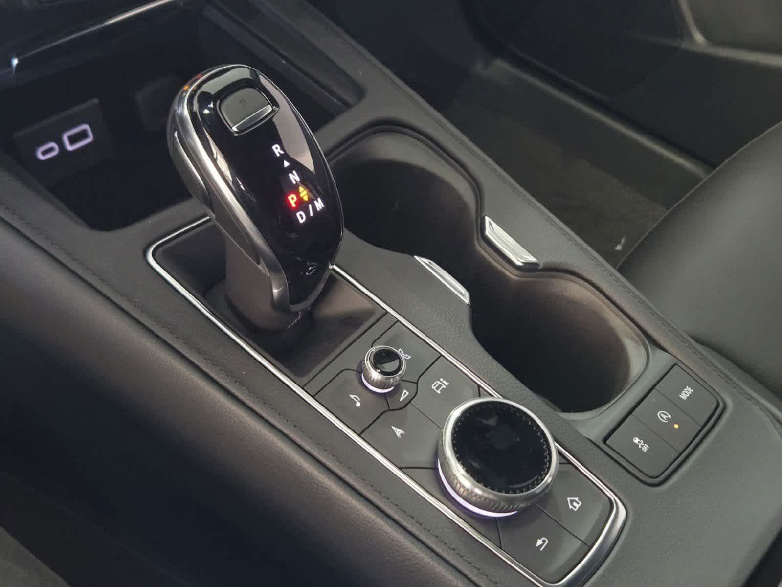 Vehicle image 14 of 20