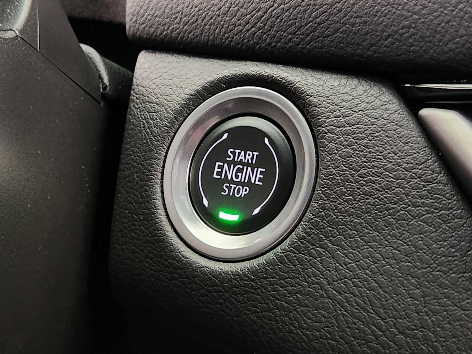 Vehicle image 16 of 24