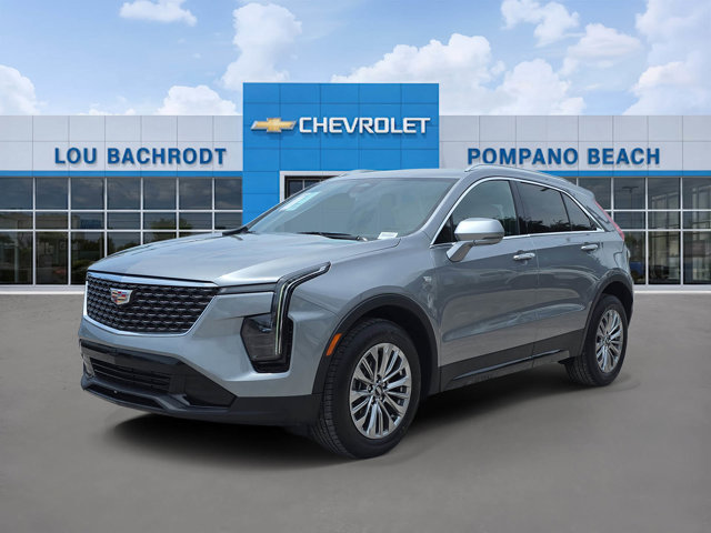 2025 Cadillac XT4 Premium Luxury Image 1 of 32