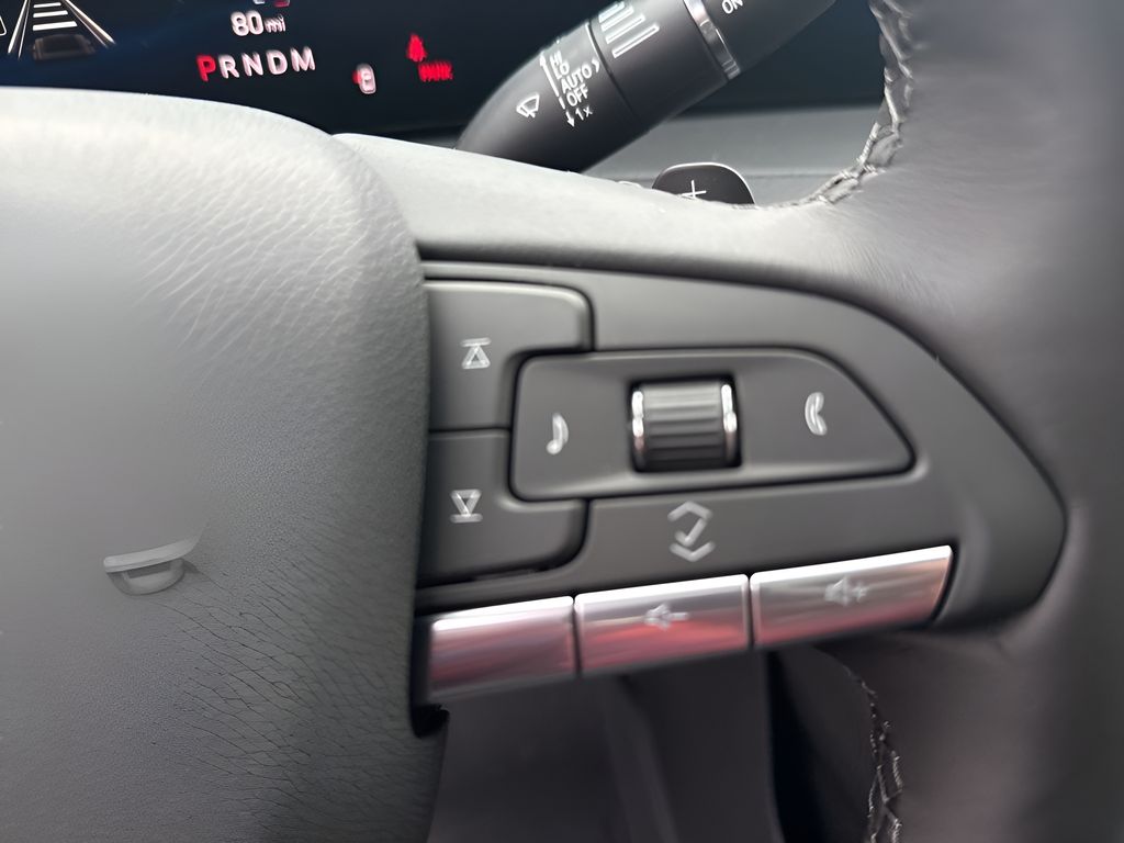 Vehicle image 20 of 38