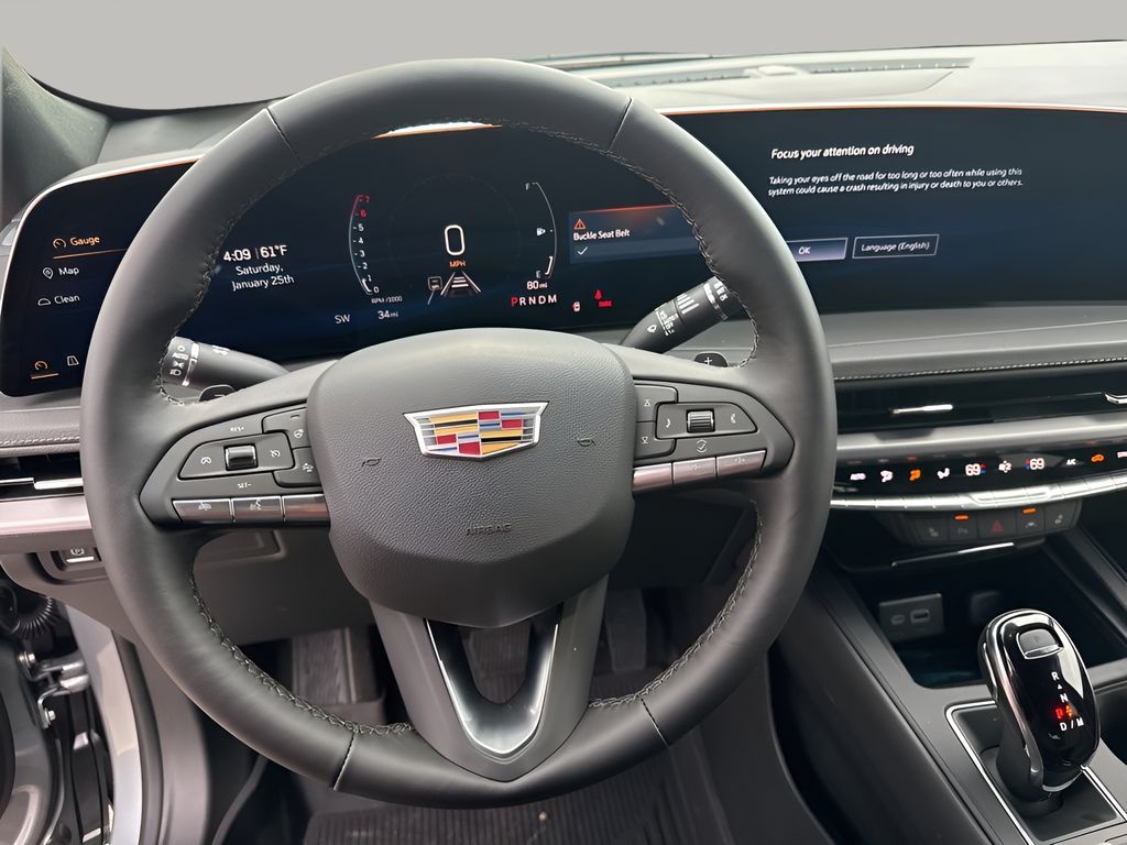 Vehicle image 18 of 38