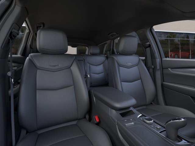 2025 Cadillac XT5 Luxury Image 12 of 24