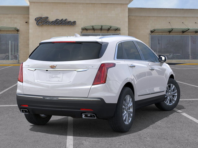 Vehicle image 7 of 24