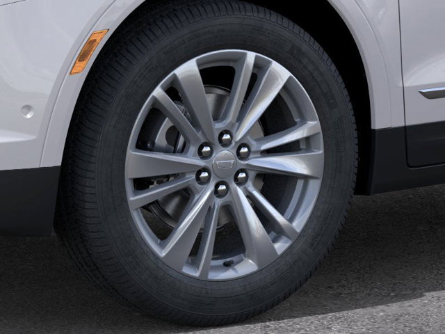 2025 Cadillac XT5 Premium Luxury Image 9 of 25