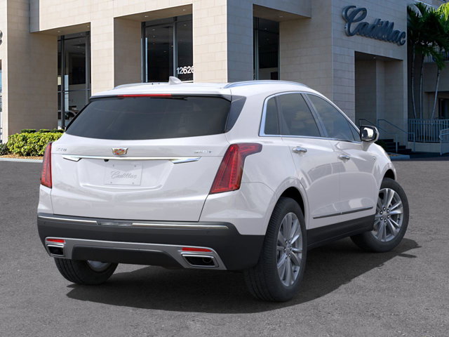 2025 Cadillac XT5 Premium Luxury Image 7 of 25