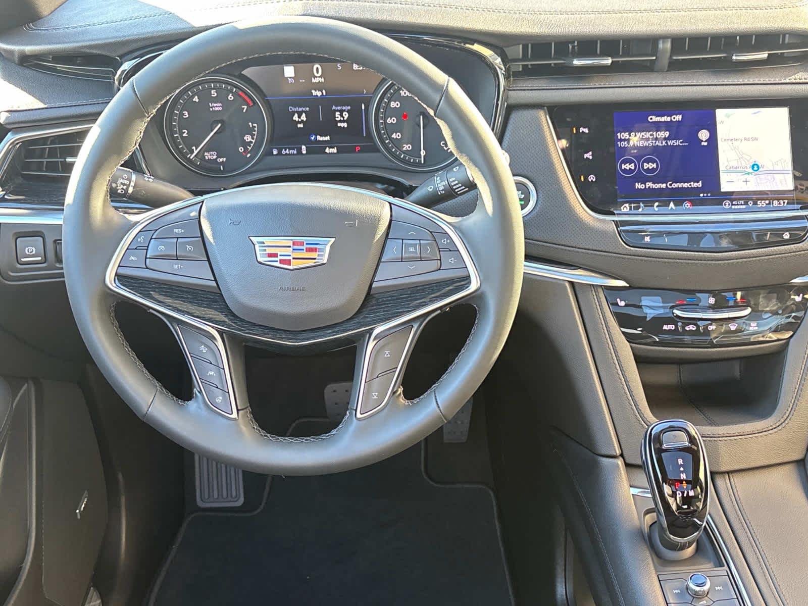 Vehicle image 33 of 55