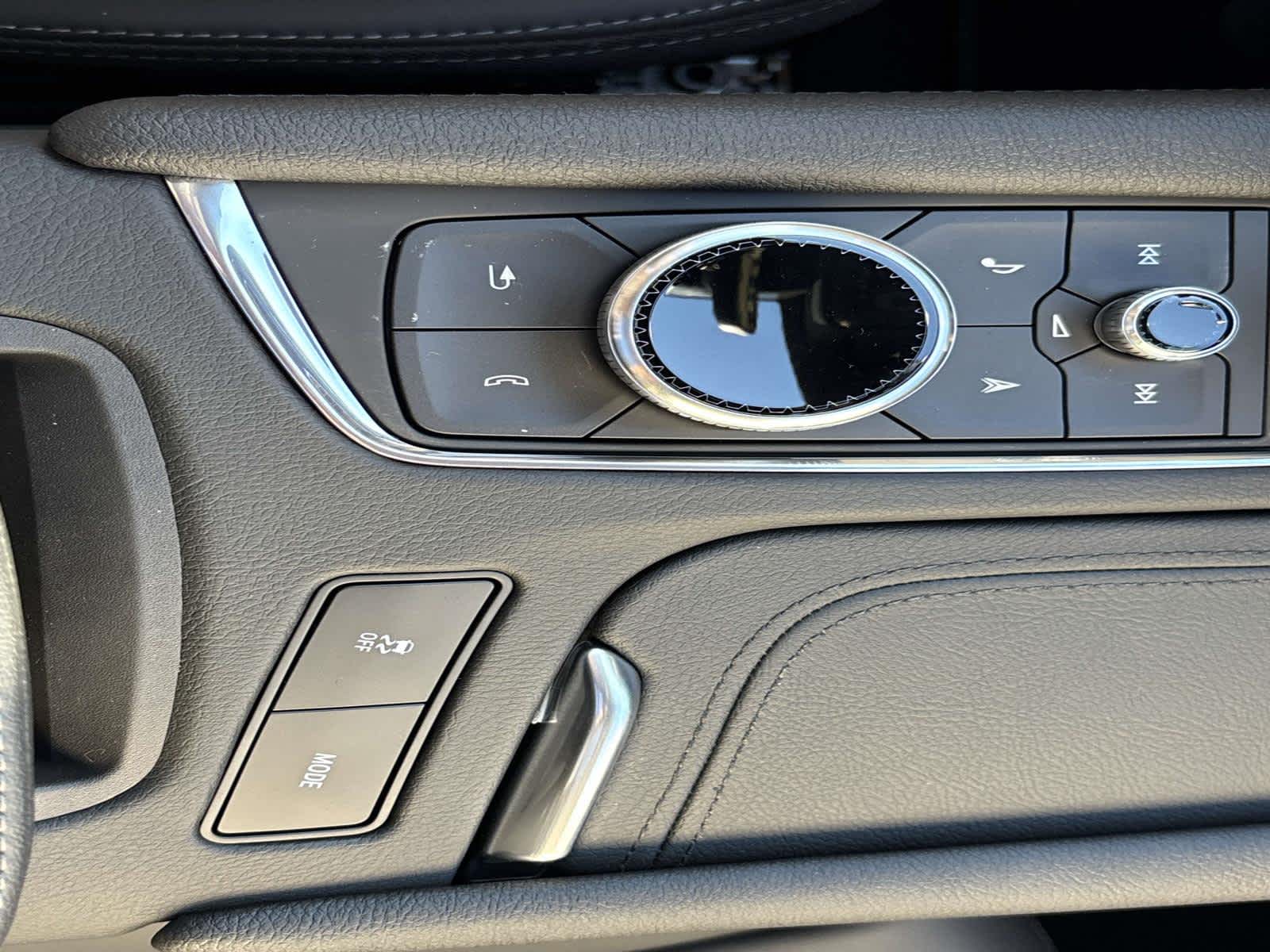 Vehicle image 16 of 55