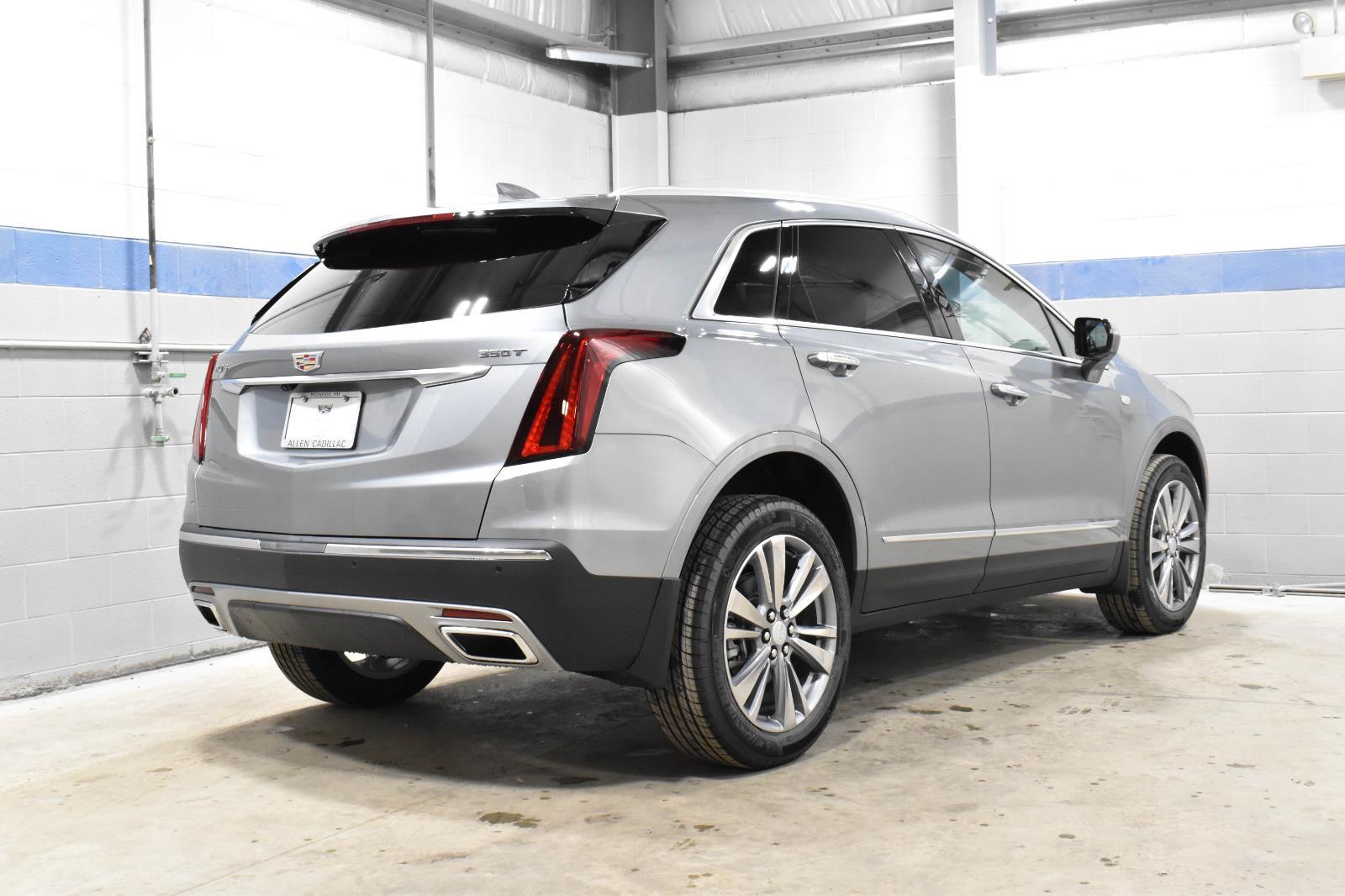 2025 Cadillac XT5 Premium Luxury Image 5 of 21