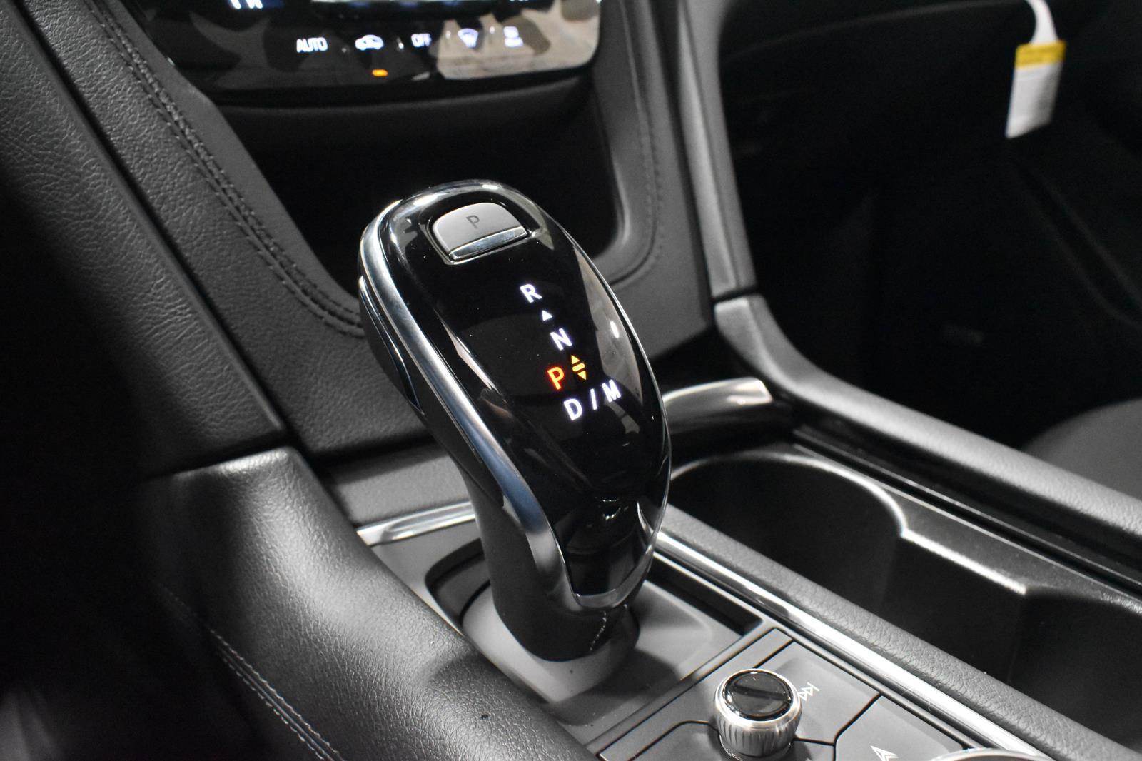 2025 Cadillac XT5 Premium Luxury Image 19 of 20