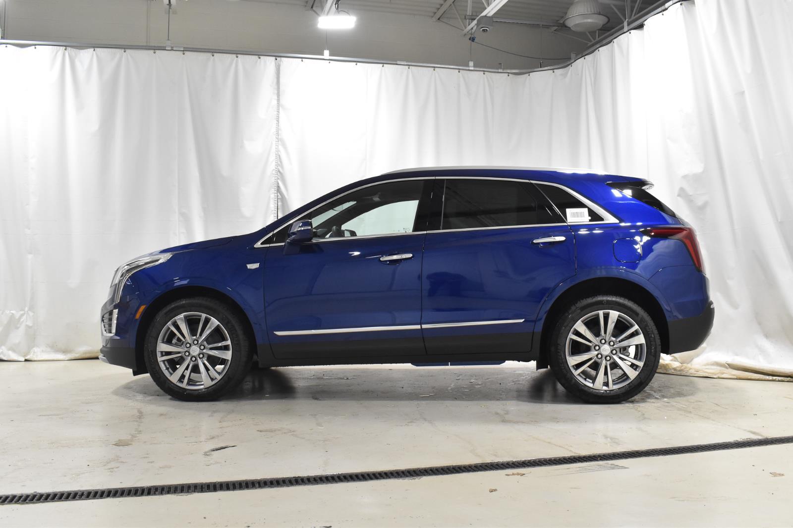 2025 Cadillac XT5 Premium Luxury Image 8 of 20
