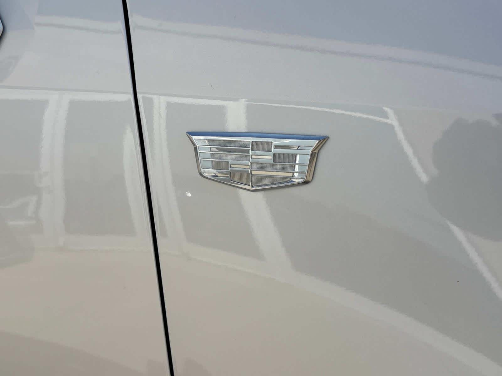 2025 Cadillac XT5 Premium Luxury Image 52 of 57