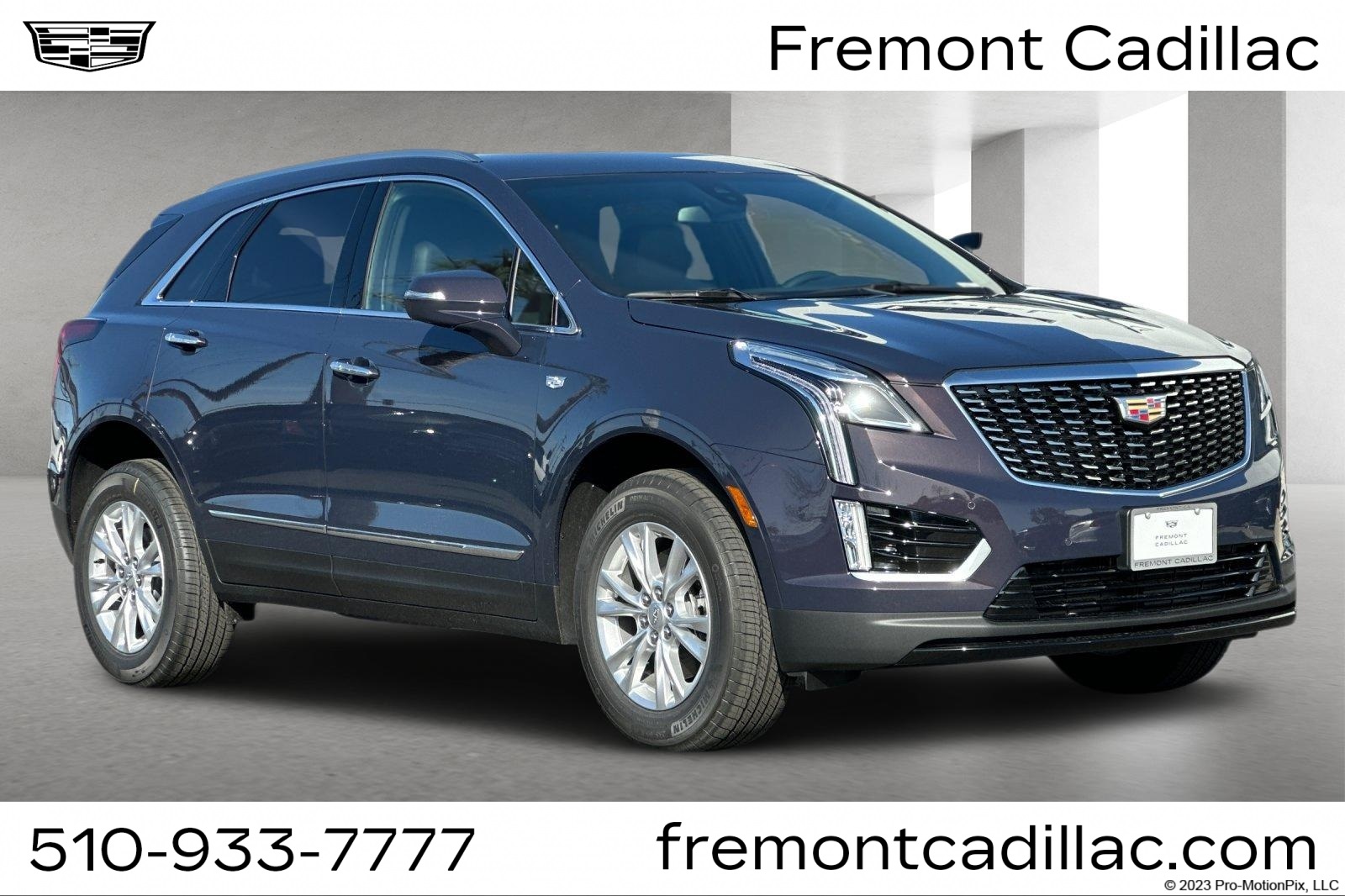Vehicle image 3 of 32