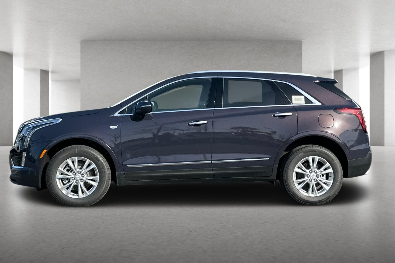 Vehicle image 8 of 32