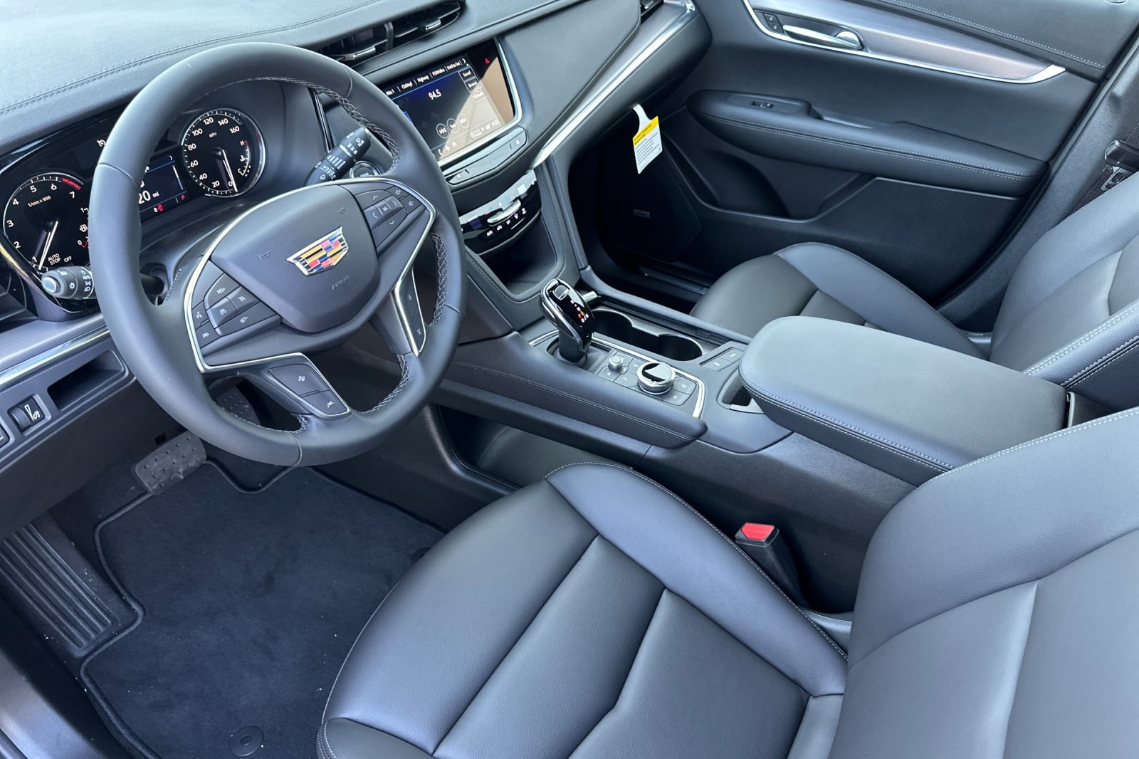 Vehicle image 9 of 32