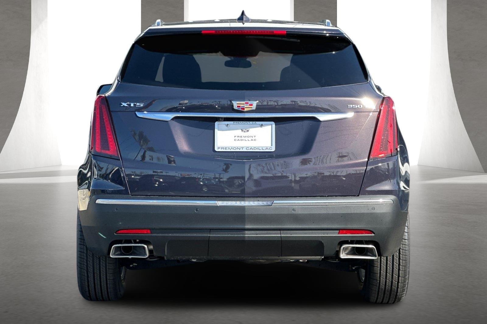 Vehicle image 6 of 32