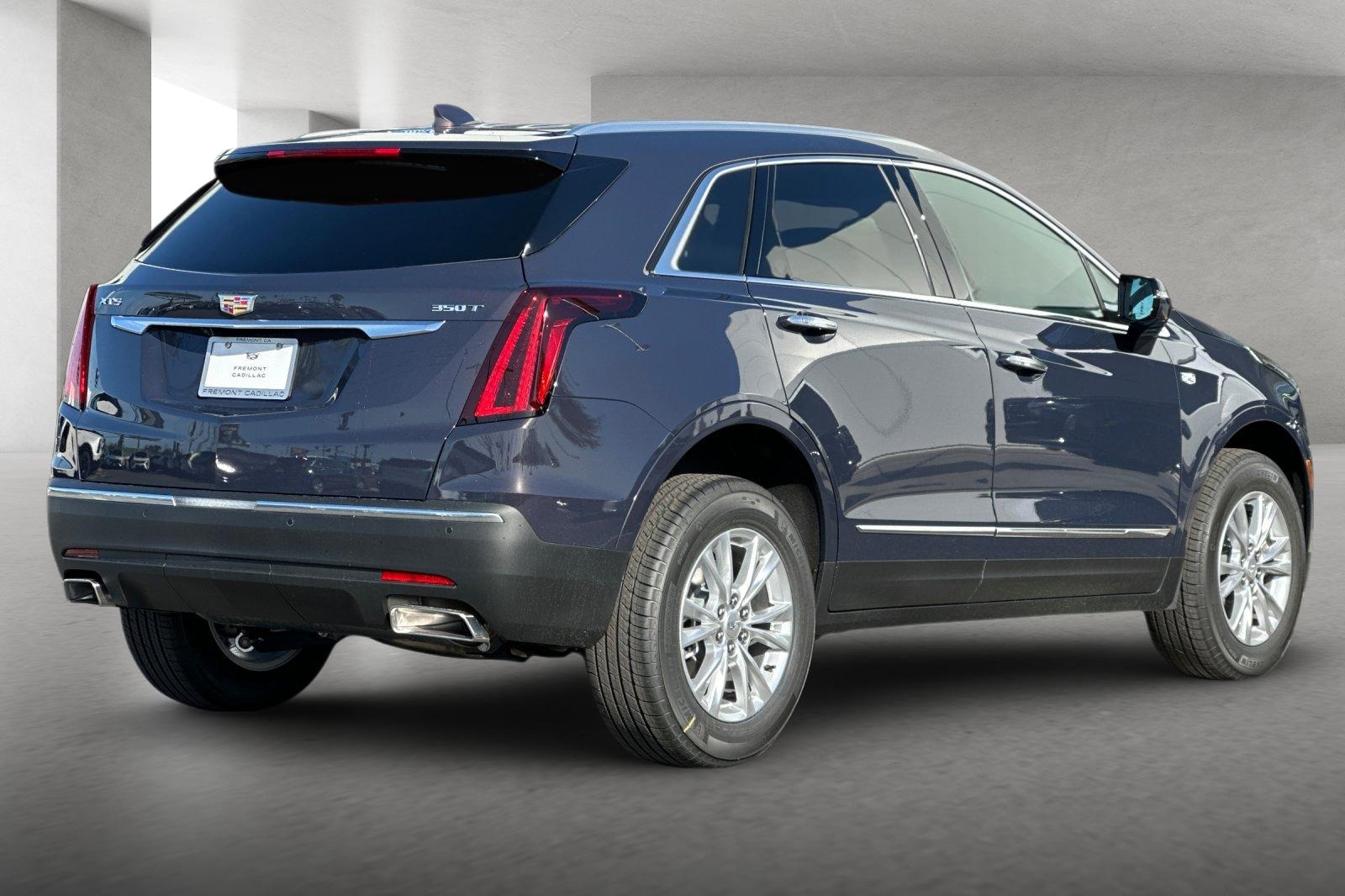 Vehicle image 5 of 32