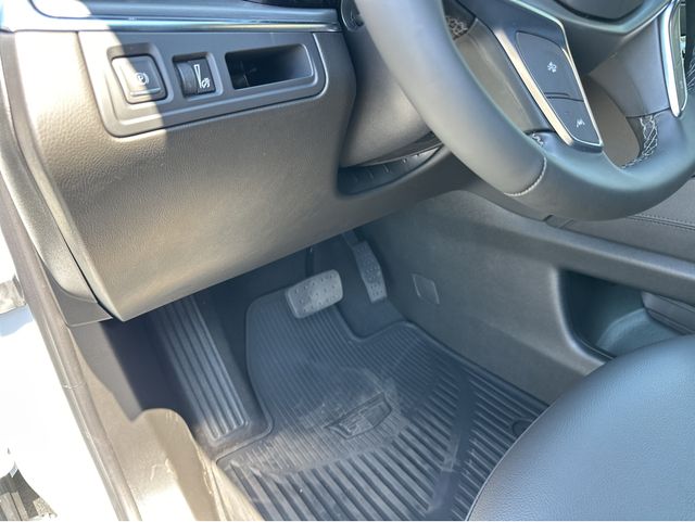 2025 Cadillac XT5 Luxury Image 31 of 37