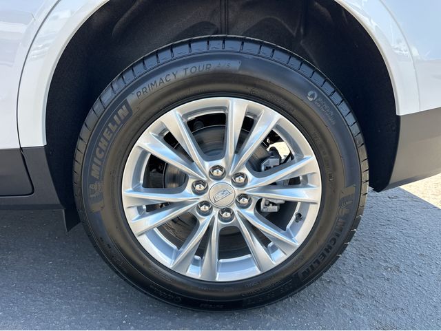 2025 Cadillac XT5 Luxury Image 6 of 37