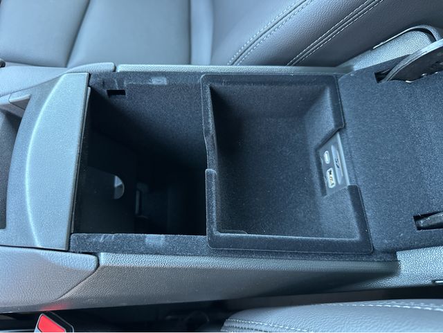 2025 Cadillac XT5 Luxury Image 25 of 37