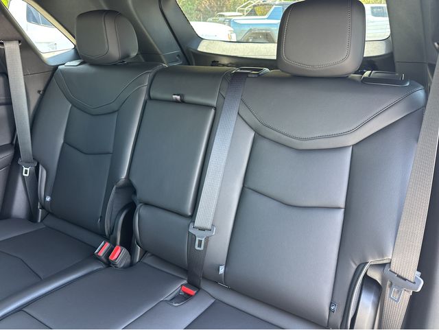 2025 Cadillac XT5 Luxury Image 10 of 37