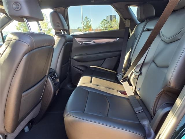 Vehicle image 6 of 15