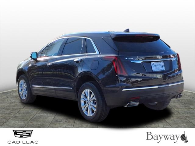 Vehicle image 4 of 15