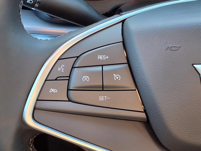Vehicle image 10 of 15
