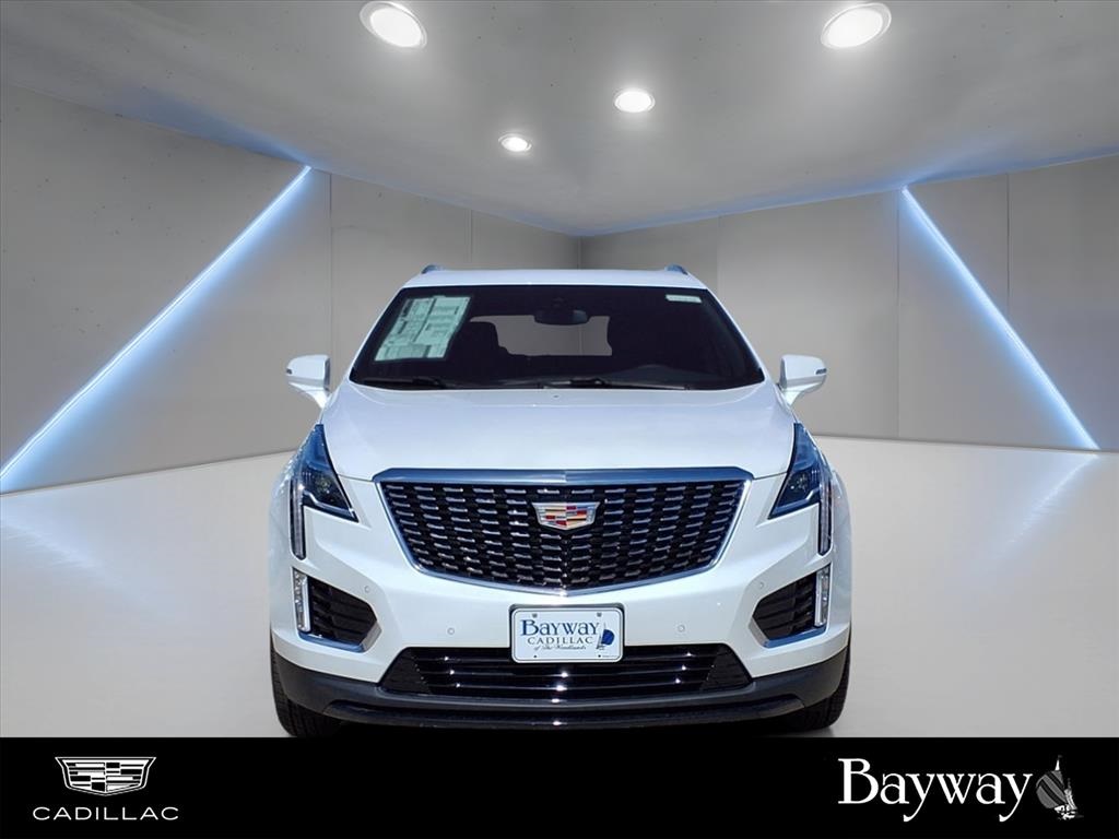 Vehicle image 2 of 15