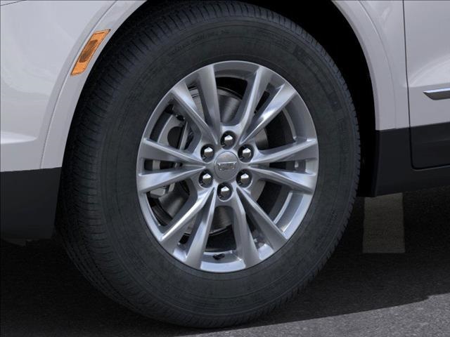 Vehicle image 9 of 24