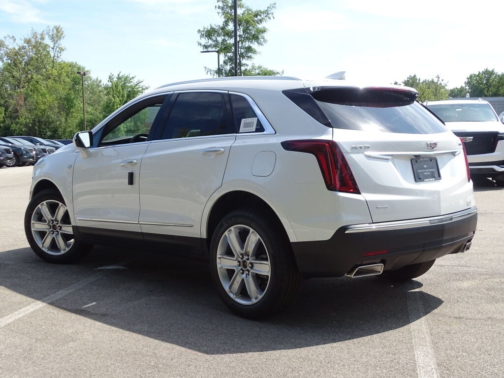 Vehicle image 11 of 39