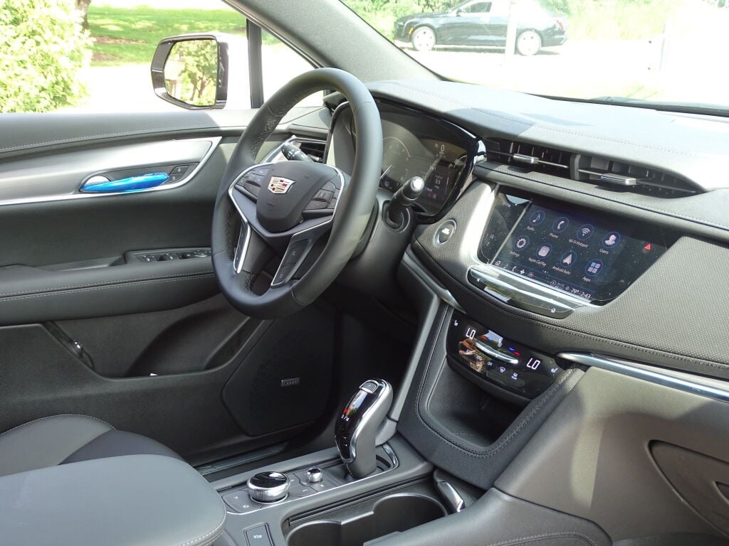Vehicle image 22 of 39