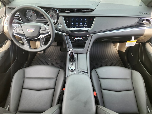 2025 Cadillac XT5 Premium Luxury Image 14 of 25