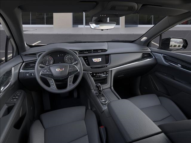 Vehicle image 13 of 24