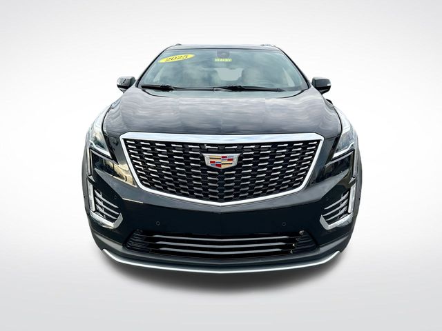 2025 Cadillac XT5 Premium Luxury Image 2 of 39