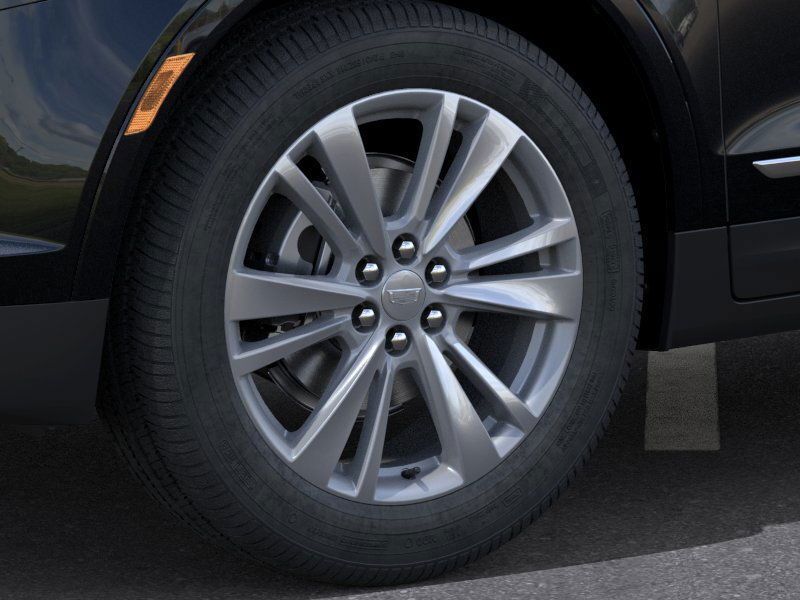 Vehicle image 10 of 26