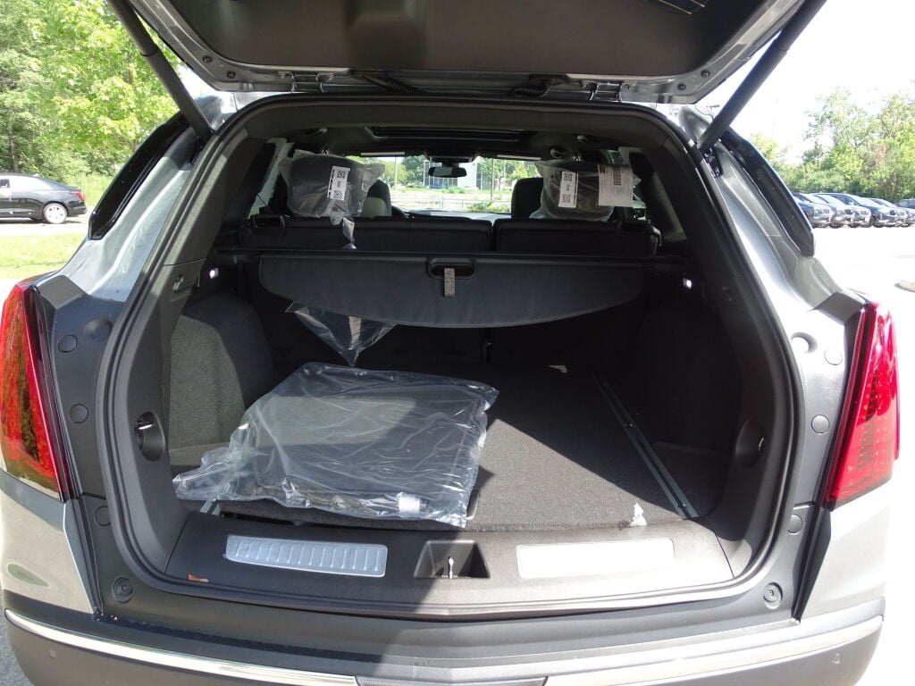 Vehicle image 14 of 37
