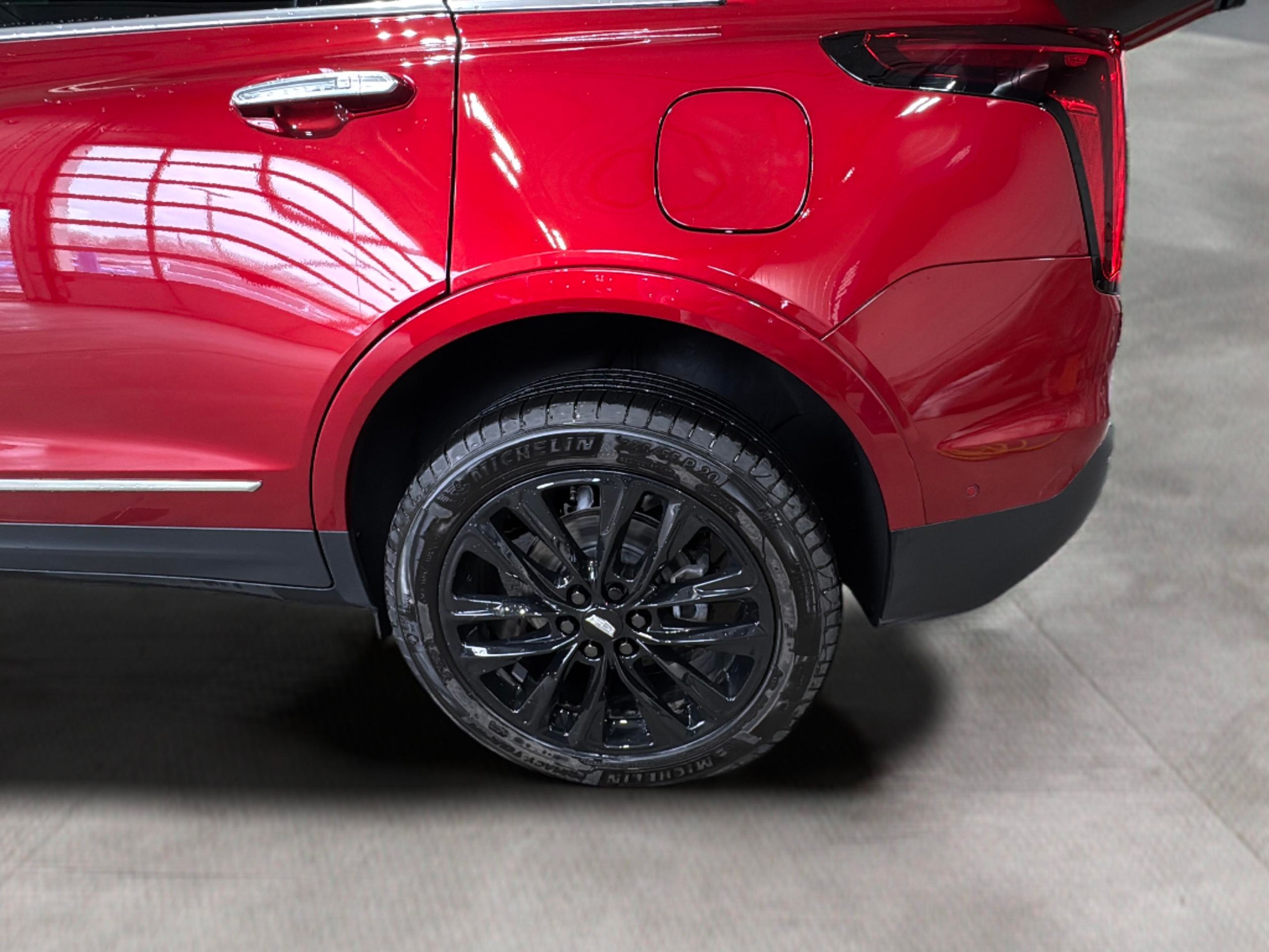 Vehicle image 31 of 32