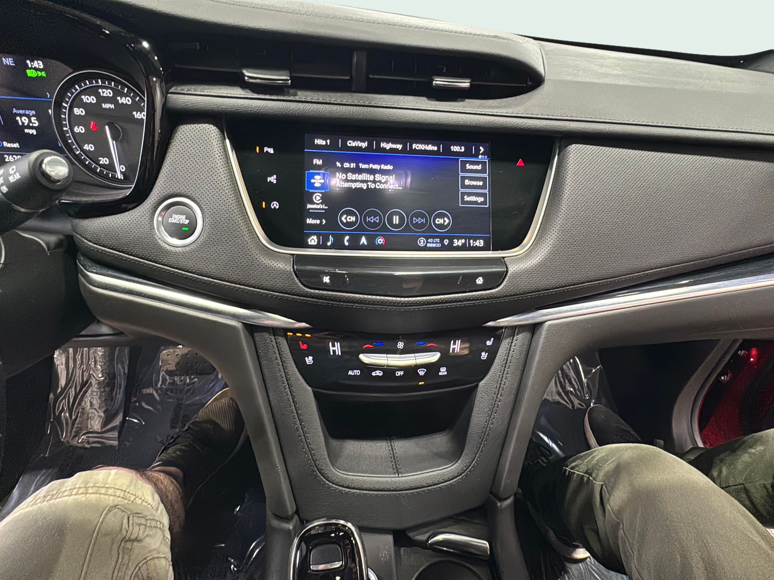 Vehicle image 12 of 32
